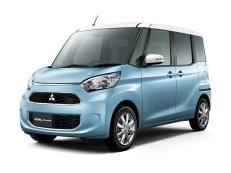 mitsubishi ek-space B11 Facelift