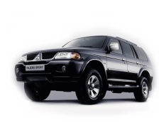 mitsubishi montero-sport PA