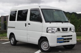 nissan nv100-clipper I