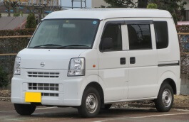 nissan nv100-clipper II
