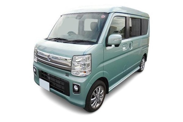nissan nv100-clipper-rio III