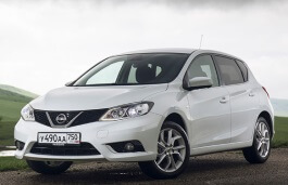 nissan tiida C13