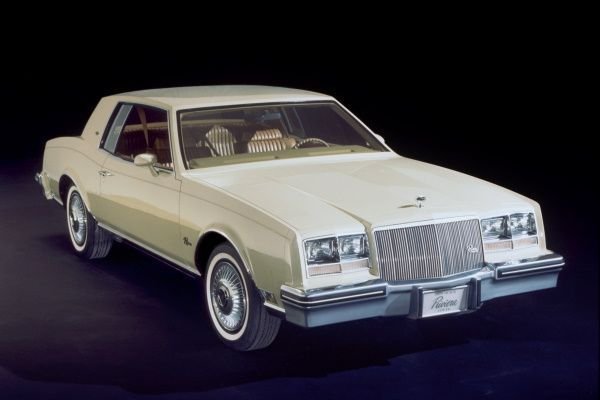 buick riviera VI