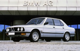 bmw 5-series II (E28)
