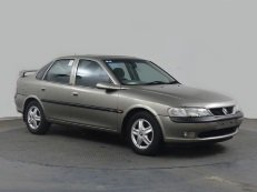 holden vectra JS