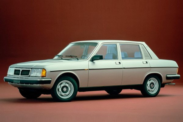 lancia trevi 828
