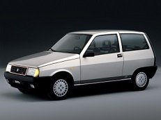 lancia y10 156