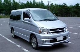 toyota touring-hiace 