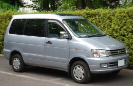 toyota town-ace-noah 