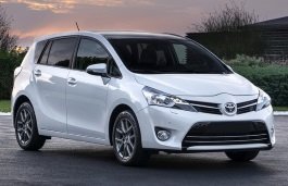 toyota verso Facelift