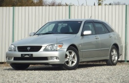 toyota altezza-gita 