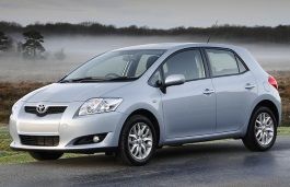 toyota auris E150