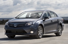 toyota avensis T270 Facelift
