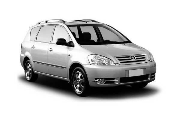 toyota avensis-verso 