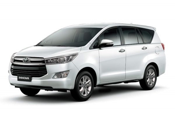 toyota innova AN140
