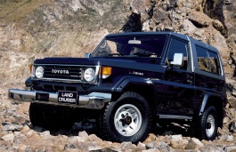 toyota land-cruiser 70 Series