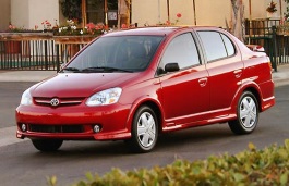toyota platz Facelift