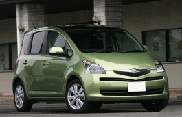 toyota ractis I