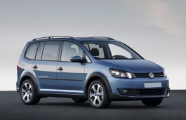 volkswagen cross-touran Facelift