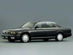 nissan gloria IX (Y32)