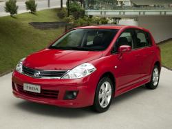 nissan tiida C11 Facelift