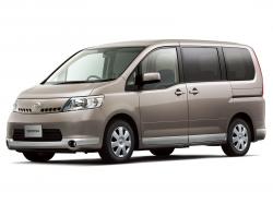nissan serena III (C25)